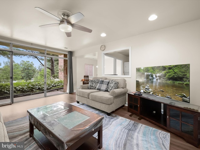 18615 Walkers Choice Rd # 2, Gaithersburg, MD 20886 - living area featuring a ceiling fan, wood finished floors, and recessed lighting