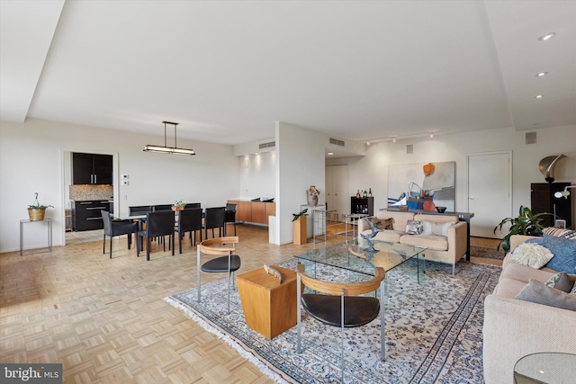 191 Presidential Blvd Unit R-605, Bala Cynwyd, PA 19004 - living room featuring recessed lighting