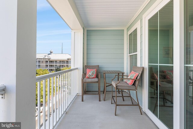 37 Fountain Dr W Unit 4C, Ocean City, MD 21842 - view of balcony