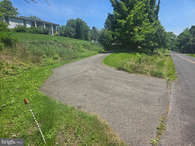 526 Fairground Rd, Newport, PA 17074 - view of asphalt road