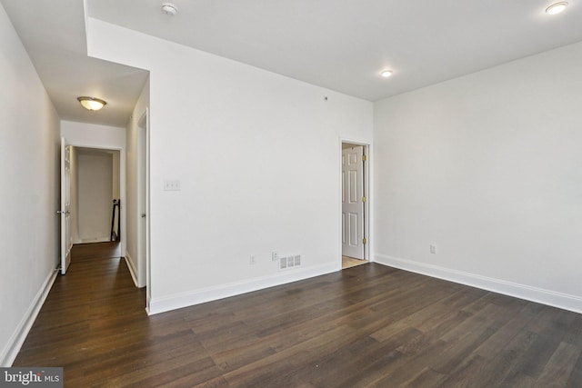 605 N 12th St Unit B, Philadelphia, PA 19123 - spare room with dark wood-style floors and a smoke detector