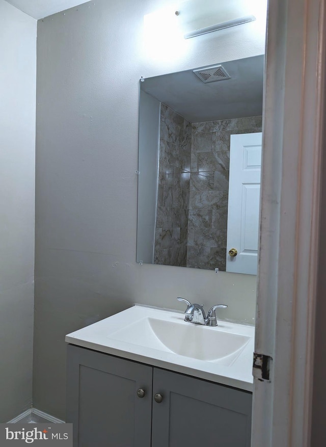 1708 Timbercreek, Clementon, NJ 08021 - bathroom with vanity