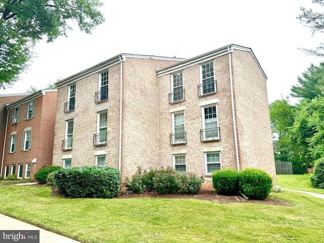 868 Quince Orchard Blvd Unit 202, Gaithersburg, MD 20878 - view of building exterior