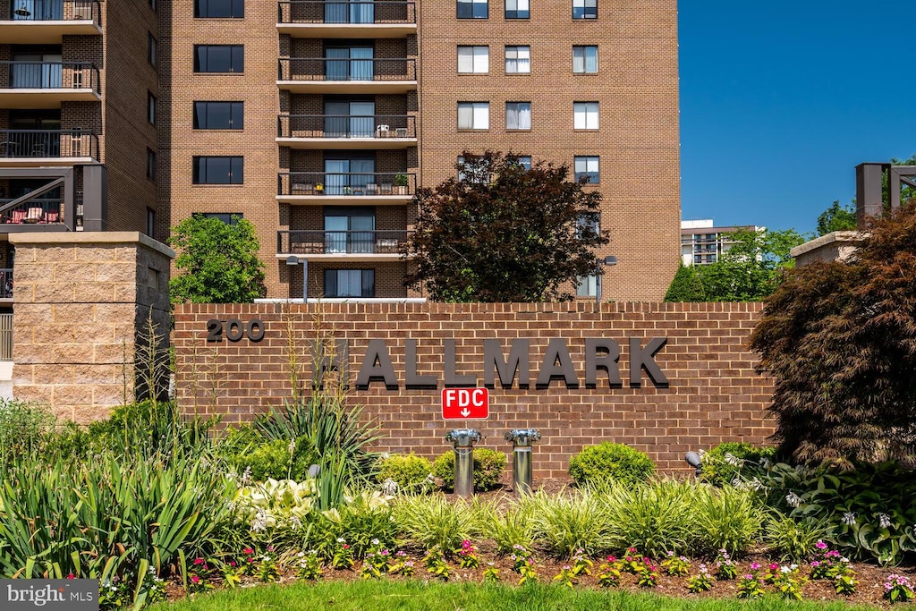 200 N Pickett St Unit 308, Alexandria, VA 22304 - view of community / neighborhood sign