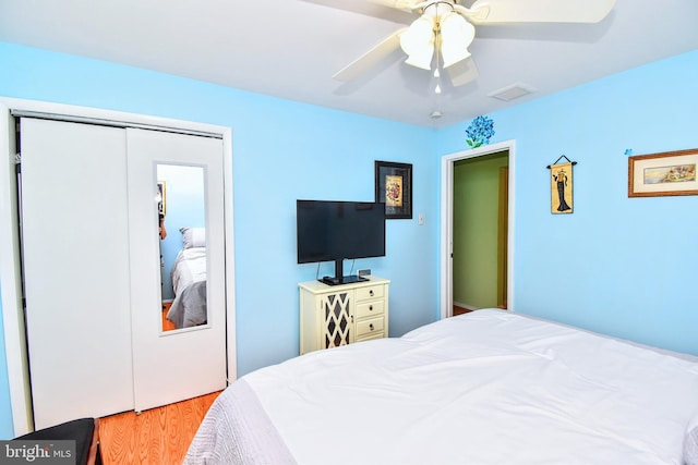 24 Haddon Rd, Somers Point, NJ 08244 - bedroom featuring wood finished floors, a closet, and a ceiling fan