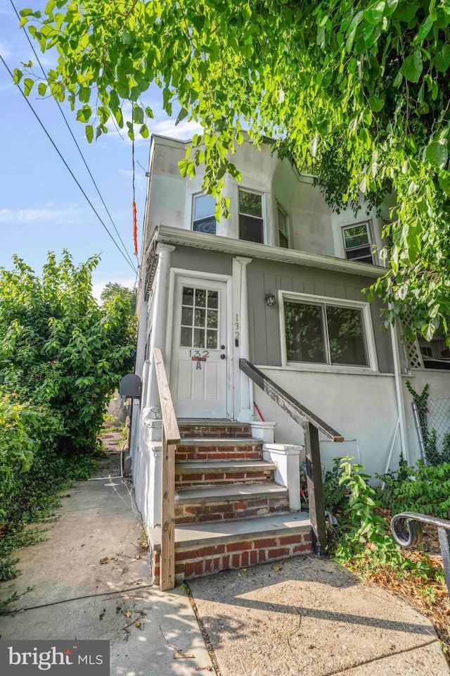 132 W Ridge Rd, Marcus Hook, PA 19061