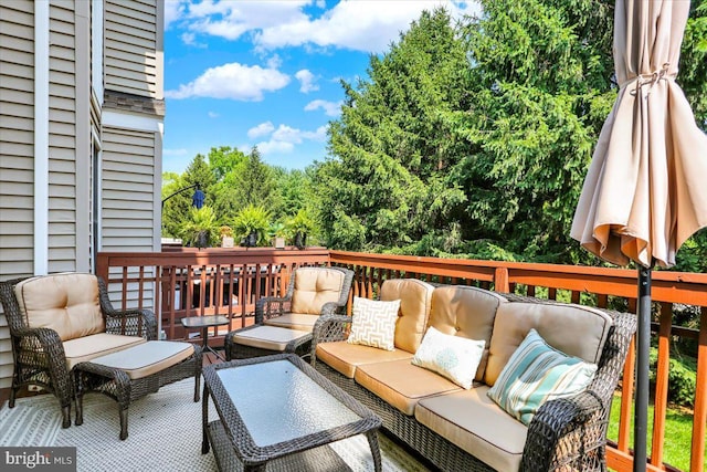 14 Wyomissing Ct, Wyomissing, PA 19610 - wooden terrace featuring an outdoor hangout area