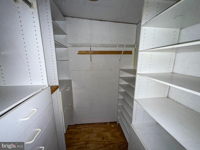 507 Market St, New Cumberland, PA 17070 - view of walk in closet