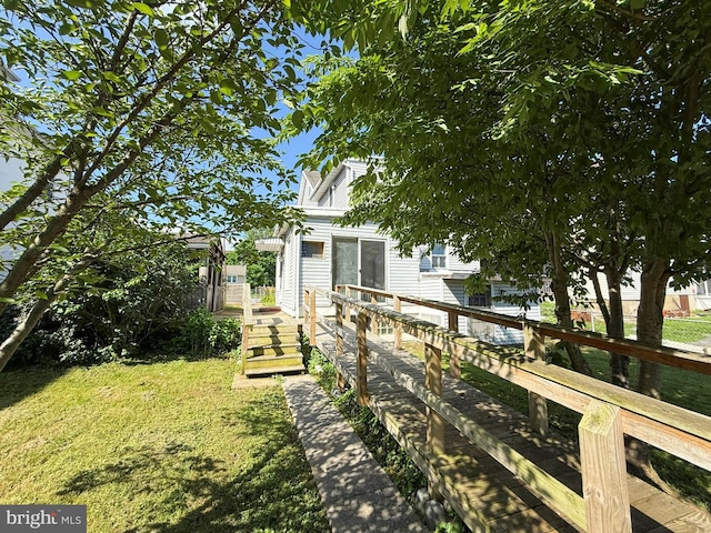 507 Market St, New Cumberland, PA 17070 - view of yard