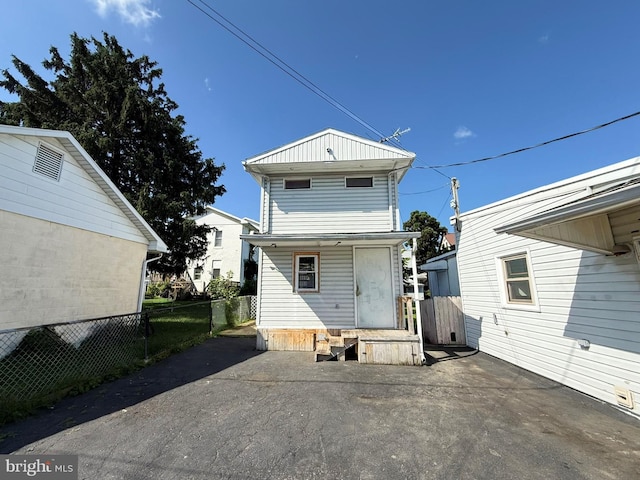 507 Market St, New Cumberland, PA 17070 - back of property
