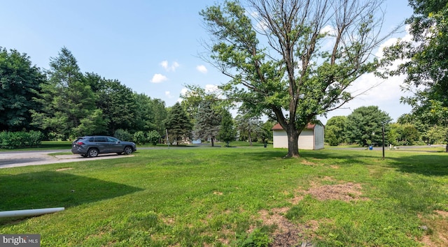 640 Bollinger Rd, Littlestown, PA 17340 - view of grassy yard