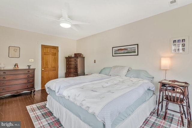 2090 Clearview Dr, Owings, MD 20736 - bedroom with wood finished floors and a ceiling fan