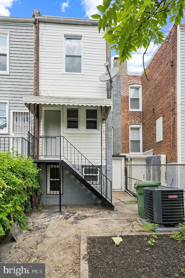 2721 E Chase St, Baltimore, MD 21213 - back of house