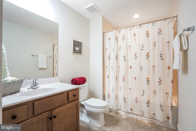11100 Slate Landing Ln, Nokesville, VA 20181 - bathroom with vanity, tile patterned flooring, and shower / tub combo