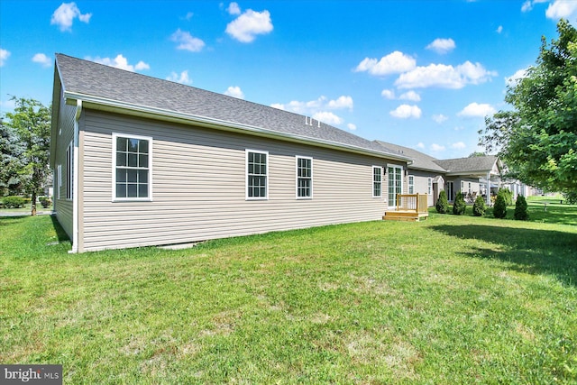 51FRANKLINDR Franklin Dr, Mechanicsburg, PA 17055 - rear view of property featuring a yard and a deck