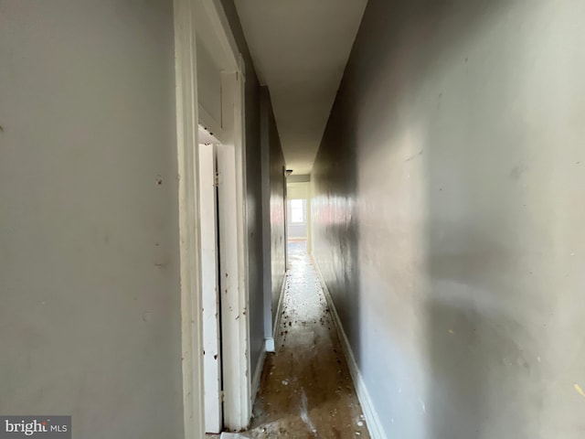 2532 W Baltimore St, Baltimore, MD 21223 - corridor featuring baseboards