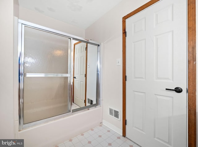 2621 Dartmouth Woods Rd, Wilmington, DE 19810 - bathroom featuring bath / shower combo with glass door and tile patterned floors