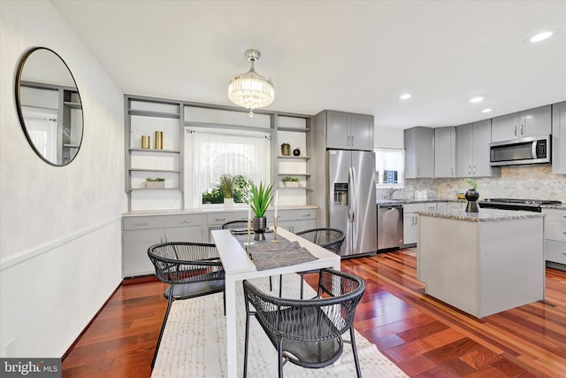 127 W Chestnut Hill Ln, Reisterstown, MD 21136 - kitchen with stainless steel appliances, gray cabinetry, dark wood-style flooring, and recessed lighting