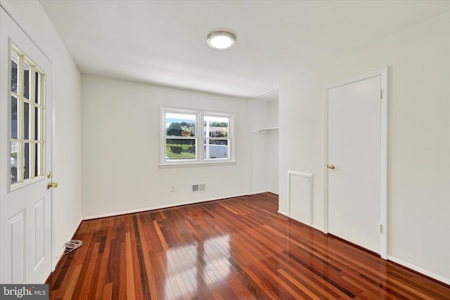 127 W Chestnut Hill Ln, Reisterstown, MD 21136 - unfurnished room with hardwood / wood-style flooring and baseboards