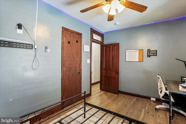 432 Mcdowell Ave, Hagerstown, MD 21740 - home office with light wood-style flooring and a ceiling fan