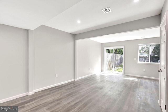 3 Villanova Ct, Sicklerville, NJ 08081 - unfurnished room with wood finished floors and recessed lighting