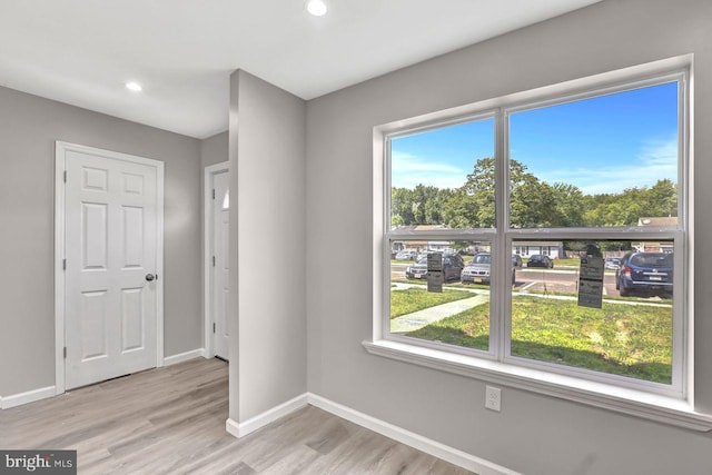3 Villanova Ct, Sicklerville, NJ 08081 - empty room featuring healthy amount of natural light, light wood-style floors, and recessed lighting