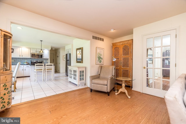 14 Winslow Way, Dresher, PA 19025 - sitting room featuring light wood-style flooring