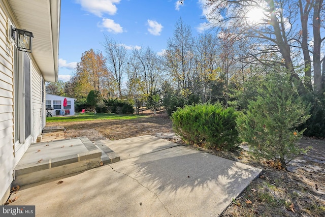 321 Curacao St, Toms River, NJ 08757 - view of patio