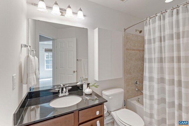 834 Rock Creek Rd, Charlottesville, VA 22903 - full bath featuring vanity and shower / bath combo