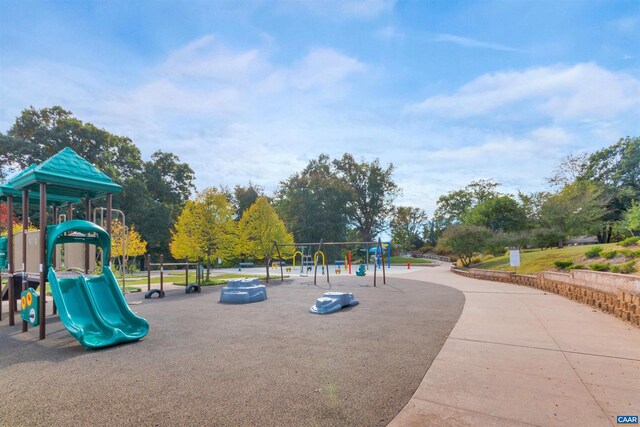 834 Rock Creek Rd, Charlottesville, VA 22903 - view of community jungle gym