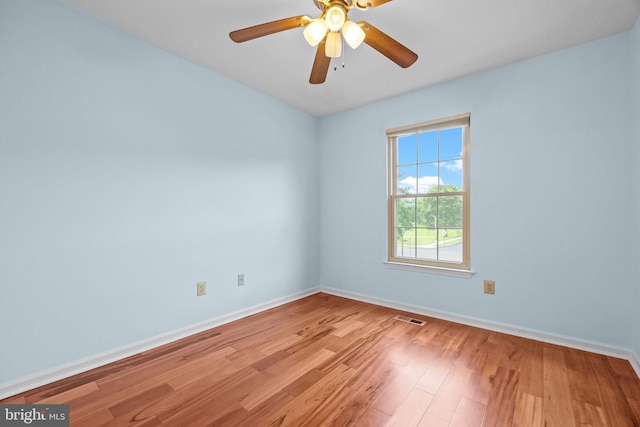 723 Dell Ct, Southampton, PA 18966 - empty room featuring wood finished floors and a ceiling fan