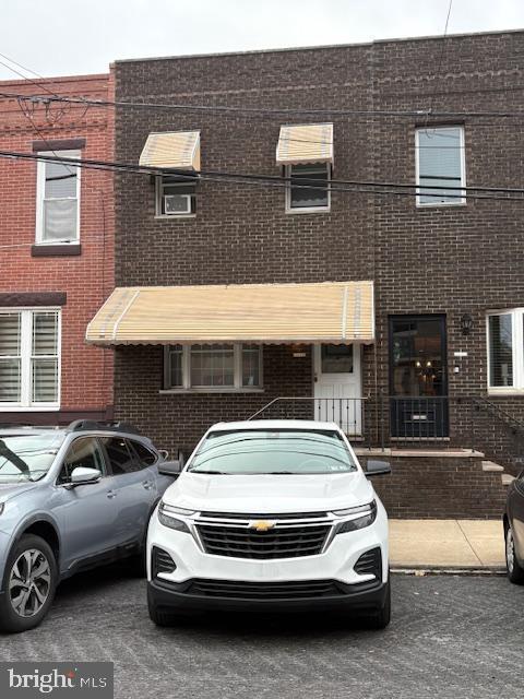 2642 S 17th St, Philadelphia, PA 19145 - view of property with brick siding
