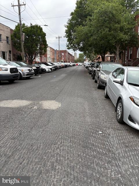 2642 S 17th St, Philadelphia, PA 19145 - view of road with street lights
