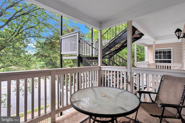 1541 Lincoln Way Unit 201A, Mclean, VA 22102 - balcony with stairs