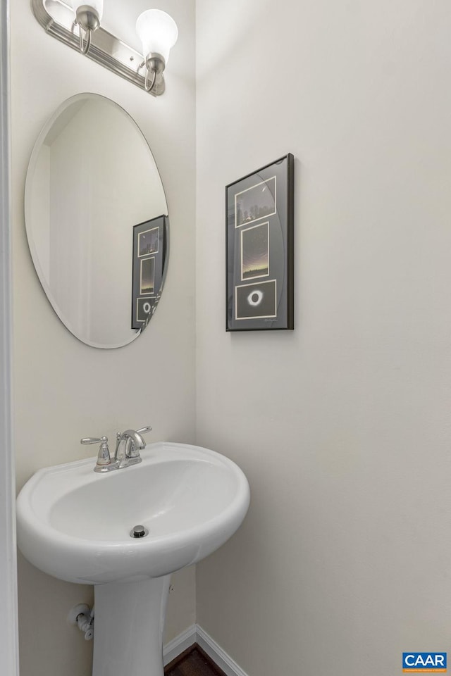 2159 Whispering Hollow Ln, Charlottesville, VA 22911 - bathroom featuring a sink