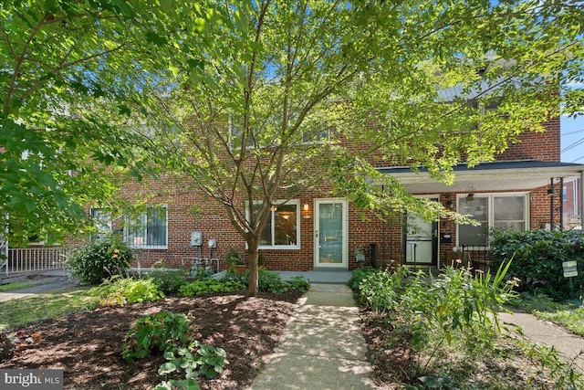 307 19th St NE, Washington, DC 20002 - view of front facade with brick siding