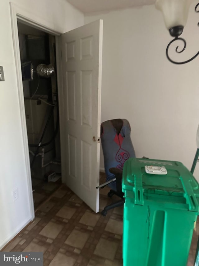 2407 E Rosecroft Village Cir, Oxon Hill, MD 20745 - view of utilities