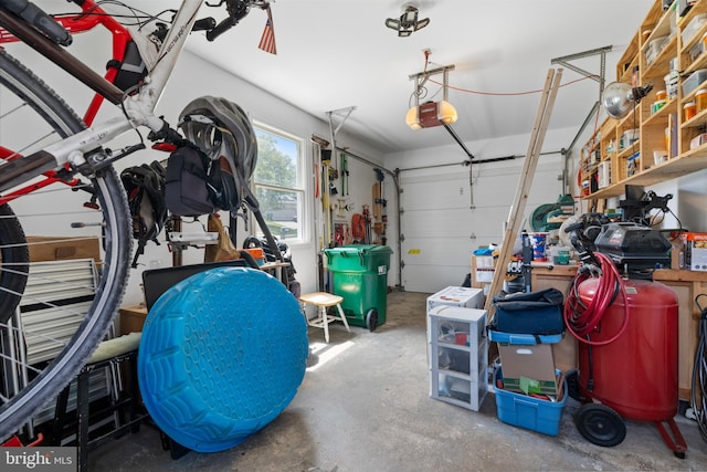 1015 Jodie Ct, Pennsburg, PA 18073 - garage featuring a garage door opener