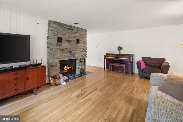 1 High Acres Dr, Ewing, NJ 08628 - living room featuring light wood-type flooring and a fireplace