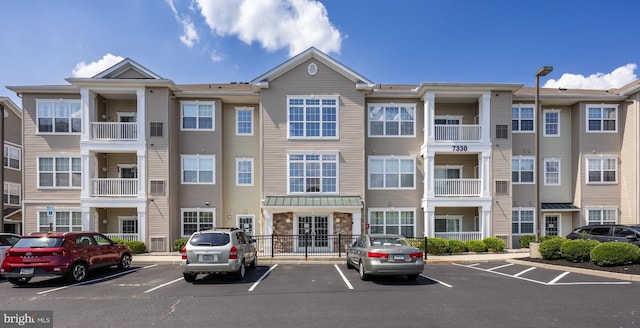 7330 Maple Ave Unit 116, Pennsauken, NJ 08109 - view of property featuring uncovered parking