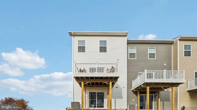 178 Munsee Cir, Winchester, VA 22602 - rear view of property featuring a balcony