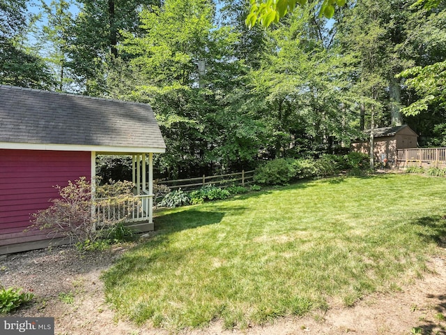 8201 Briar Creek Dr, Annandale, VA 22003 - view of yard featuring a storage shed