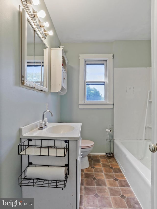 679 Winchester Grade Rd, Berkeley Springs, WV 25411 - bathroom featuring vanity and a bath