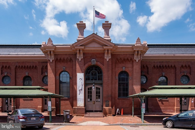 1117 S Carolina Ave SE, Washington, DC 20003 - view of building exterior featuring entry steps