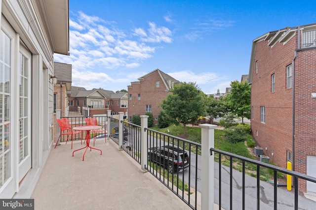 6006 New Hampshire Ave NE, Washington, DC 20011 - balcony featuring a residential view