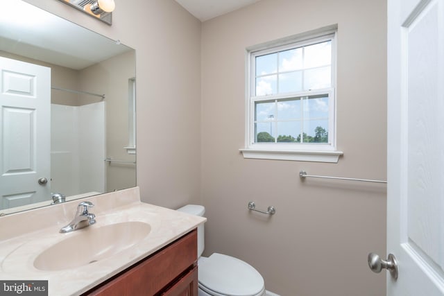 715 Dairy Dr, Middletown, DE 19709 - bathroom with vanity and a shower