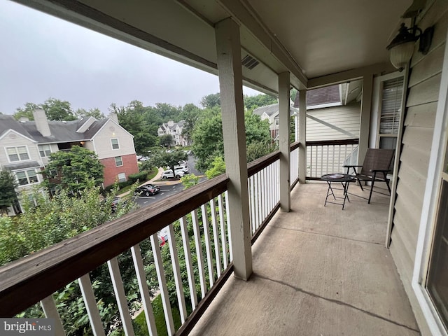 12163 Penderview Ter Unit 1034, Fairfax, VA 22033 - balcony featuring a residential view
