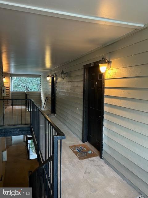 12163 Penderview Ter Unit 1034, Fairfax, VA 22033 - doorway to property