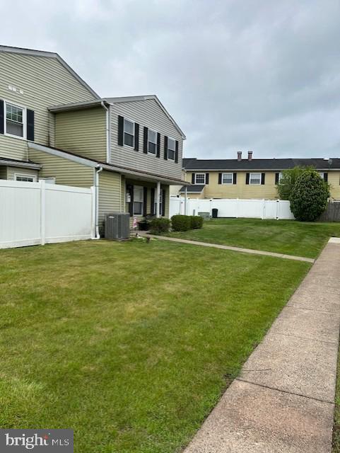 88 Reliance Sq, Telford, PA 18969 - view of front of house