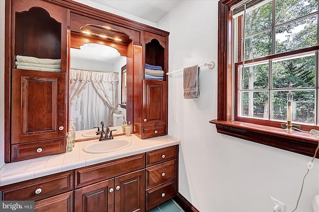 59 Segovia Ct, Hanover, PA 17331 - full bath with vanity and a shower with shower curtain